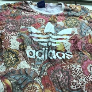 Adidas Tshirt
